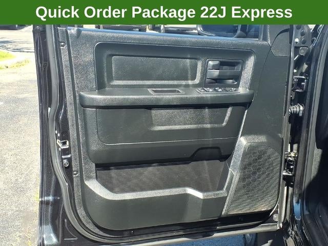 2018 RAM 1500 Express 4x4 Quad Cab 6'4" Box