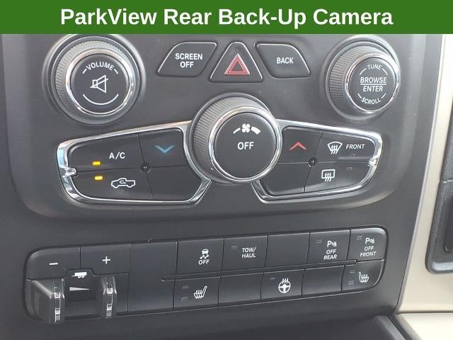 2014 RAM 1500 4WD Quad Cab 6.4 Ft Box Big Horn