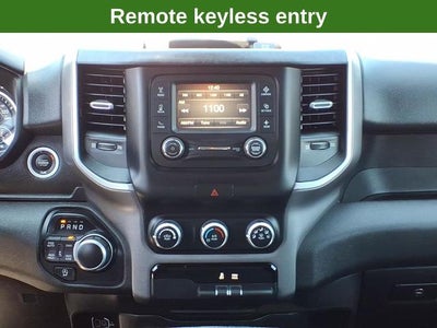 2022 RAM 1500 Big Horn 4x4 Crew Cab 5'7" Box