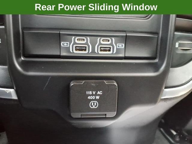 2021 RAM 1500 Big Horn 4x4 Crew Cab 5'7" Box