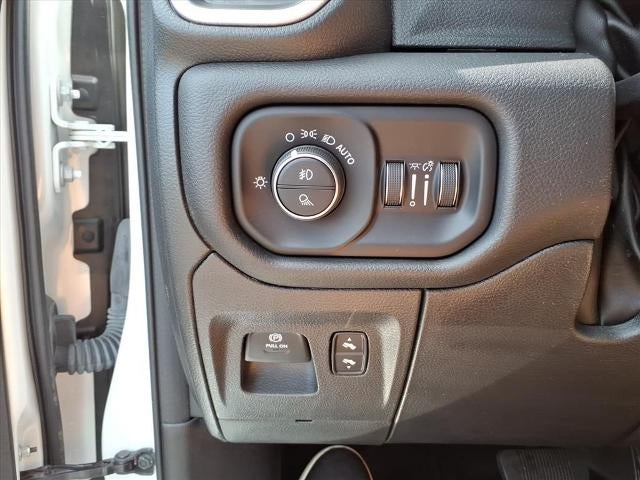 2023 RAM 1500 Laramie 4x4 Crew Cab 5'7" Box