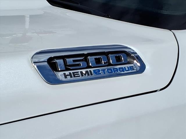 2023 RAM 1500 Laramie 4x4 Crew Cab 5'7" Box