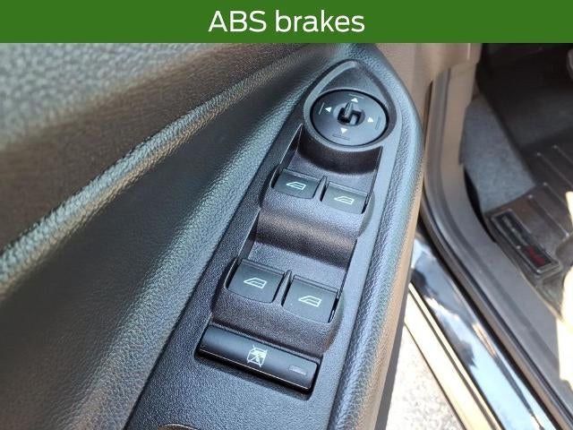 2014 Ford Escape FWD 4dr SE