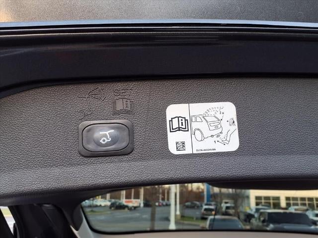 2018 Ford Escape Titanium FWD