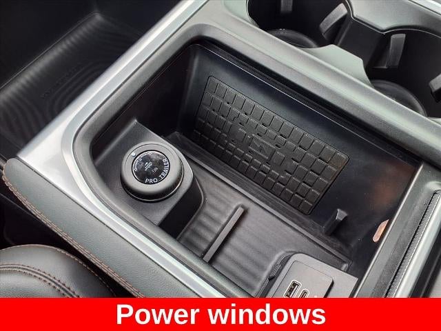 2025 Ford Expedition Active 4x4