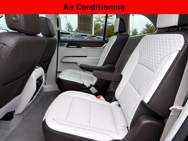 2024 GMC Acadia AWD Denali