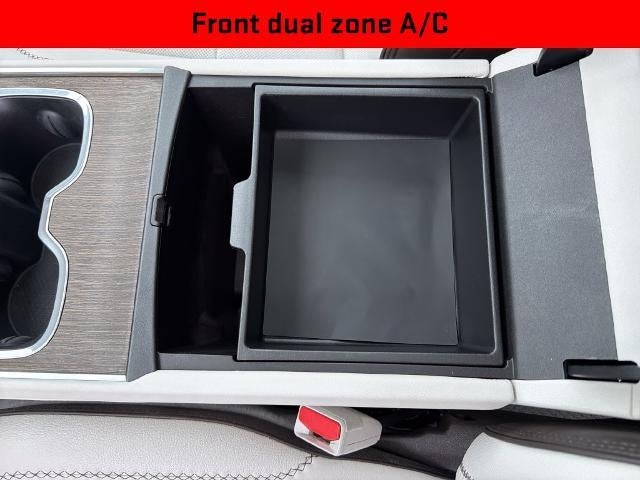 2024 GMC Acadia AWD Denali