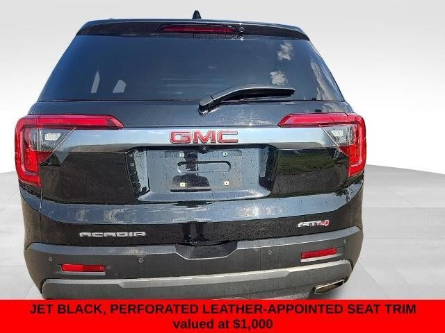 2022 GMC Acadia AWD AT4