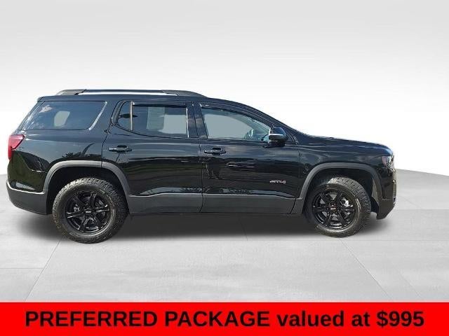 2022 GMC Acadia AWD AT4