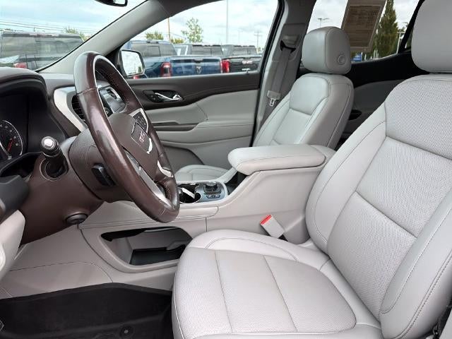 2022 GMC Acadia AWD SLT