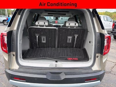 2022 GMC Acadia AWD SLT