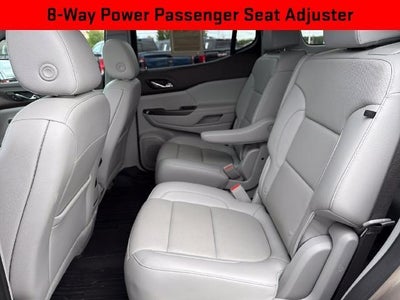 2022 GMC Acadia AWD SLT