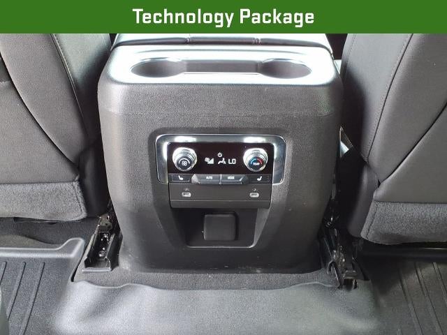 2024 GMC Yukon 4WD 4dr AT4