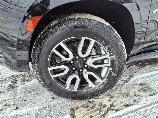 2023 GMC Yukon 4WD 4dr AT4