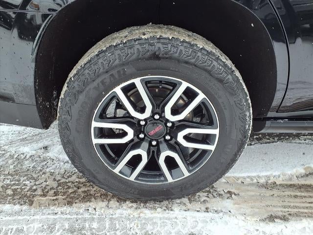 2023 GMC Yukon 4WD 4dr AT4