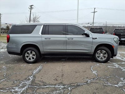 2023 GMC Yukon XL 4WD 4dr SLE