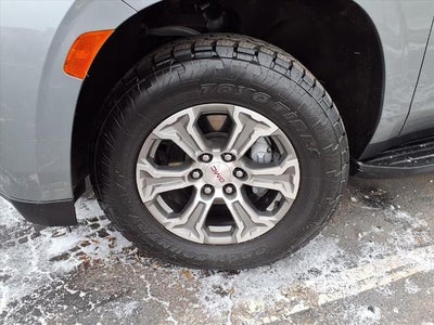 2023 GMC Yukon XL 4WD 4dr SLE