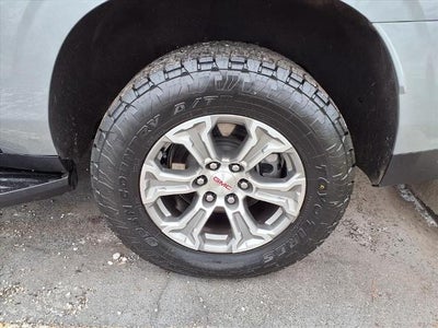 2023 GMC Yukon XL 4WD 4dr SLE