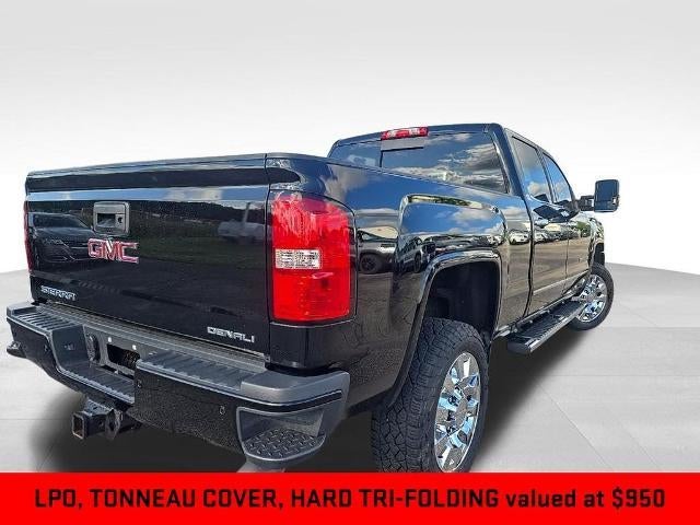2017 GMC Sierra 2500 HD Crew Cab Standard Box 4-Wheel Drive Denali