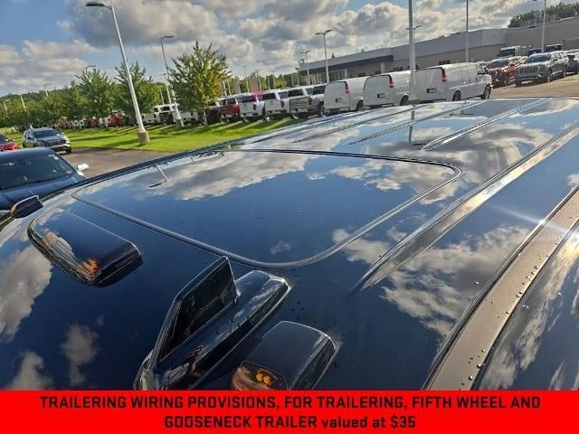 2017 GMC Sierra 2500 HD Crew Cab Standard Box 4-Wheel Drive Denali