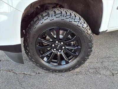 2022 GMC Canyon Crew Cab Short Box 4-Wheel Drive Elevation