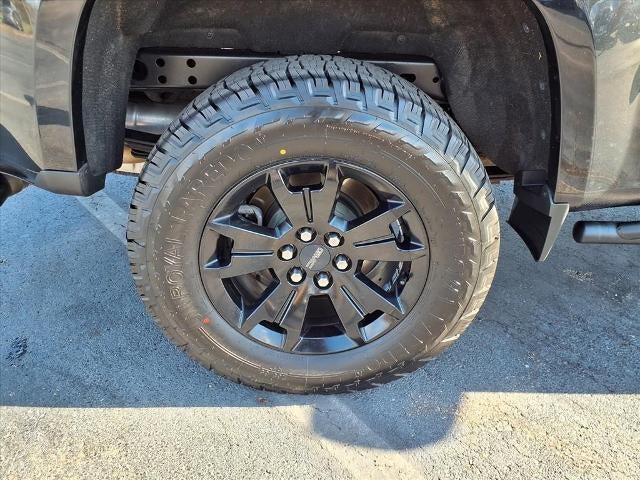 2021 GMC Canyon Crew Cab Short Box 4-Wheel Drive AT4 w/Leather