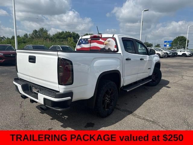 2022 GMC Canyon Crew Cab Short Box 4-Wheel Drive AT4 w/Leather