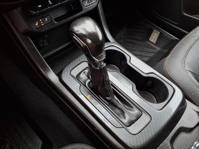 2022 GMC Canyon Crew Cab Short Box 4-Wheel Drive AT4 w/Leather