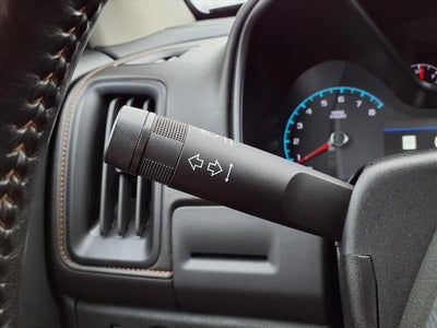 2022 GMC Canyon Crew Cab Short Box 4-Wheel Drive AT4 w/Leather