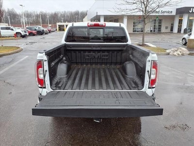 2022 GMC Canyon Crew Cab Short Box 4-Wheel Drive AT4 w/Leather