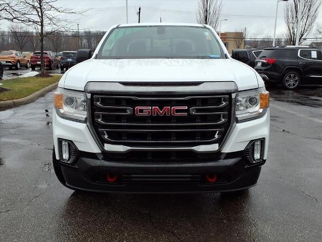 2022 GMC Canyon Crew Cab Short Box 4-Wheel Drive AT4 w/Leather