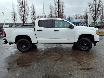2022 GMC Canyon Crew Cab Short Box 4-Wheel Drive AT4 w/Leather