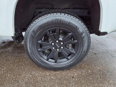 2022 GMC Canyon Crew Cab Short Box 4-Wheel Drive AT4 w/Leather