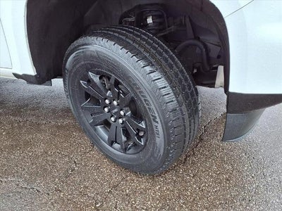 2022 GMC Canyon Crew Cab Short Box 4-Wheel Drive AT4 w/Leather