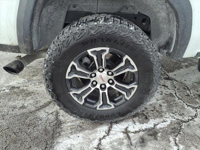 2023 GMC Canyon Crew Cab Short Box 4-Wheel Drive AT4