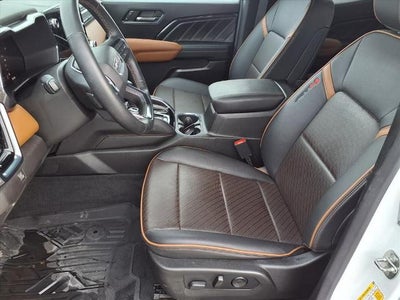 2023 GMC Canyon Crew Cab Short Box 4-Wheel Drive AT4