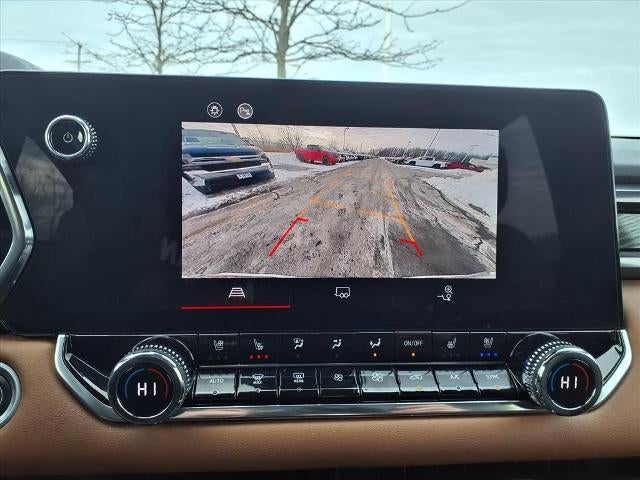 2023 GMC Canyon Crew Cab Short Box 4-Wheel Drive AT4