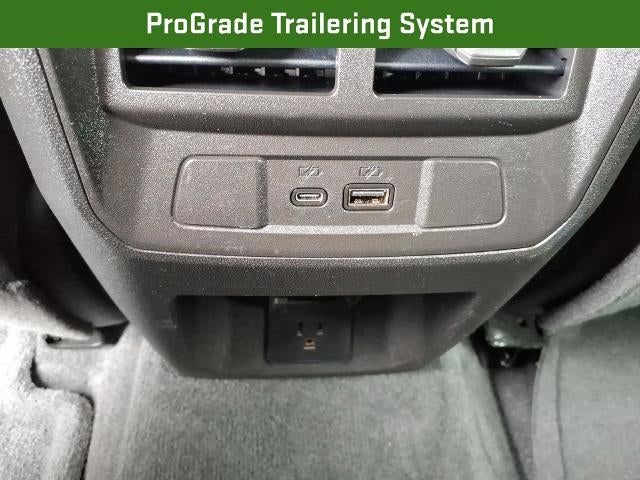 2023 GMC Canyon Crew Cab Short Box 4-Wheel Drive AT4