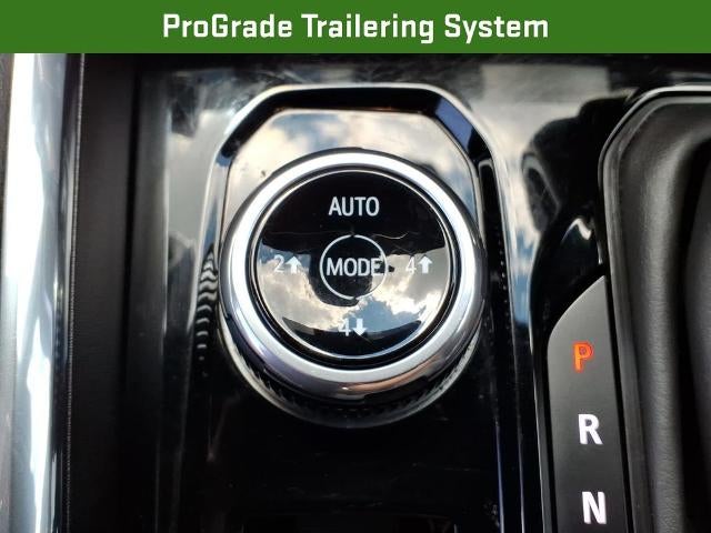 2023 GMC Canyon Crew Cab Short Box 4-Wheel Drive AT4
