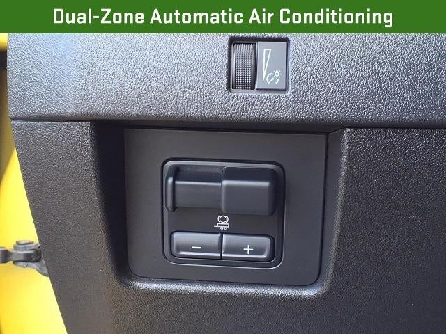 2023 GMC Canyon Crew Cab Short Box 4-Wheel Drive AT4