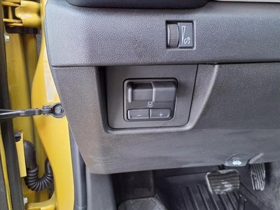 2023 GMC Canyon Crew Cab Short Box 4-Wheel Drive AT4X