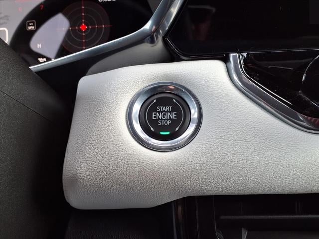 2023 GMC Canyon Crew Cab Short Box 4-Wheel Drive AT4X