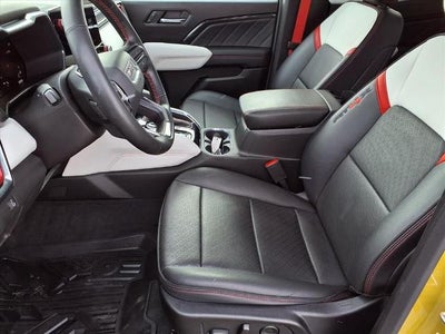 2023 GMC Canyon Crew Cab Short Box 4-Wheel Drive AT4X