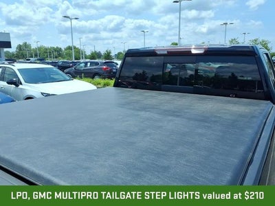2022 GMC Sierra 1500 Limited Crew Cab Short Box 4-Wheel Drive AT4