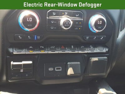 2022 GMC Sierra 1500 Limited Crew Cab Short Box 4-Wheel Drive AT4