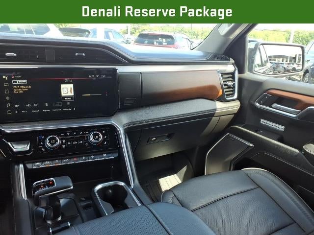 2023 GMC Sierra 1500 Crew Cab Short Box 4-Wheel Drive Denali