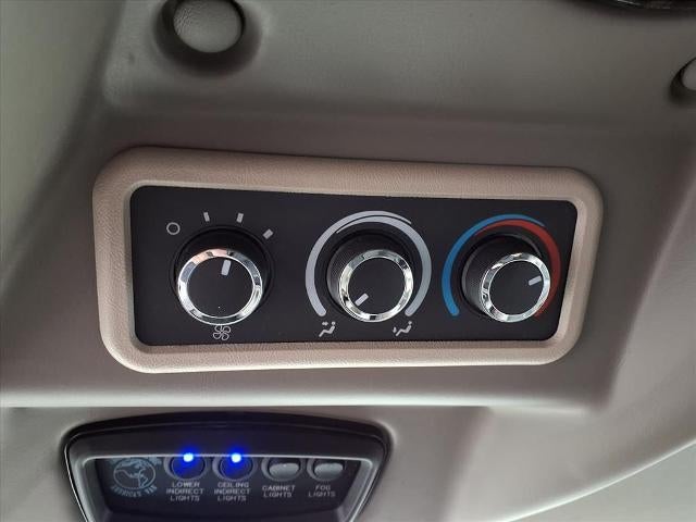 2020 GMC Savana Cargo 2500 2500 Regular Wheelbase Rear-Wheel Drive