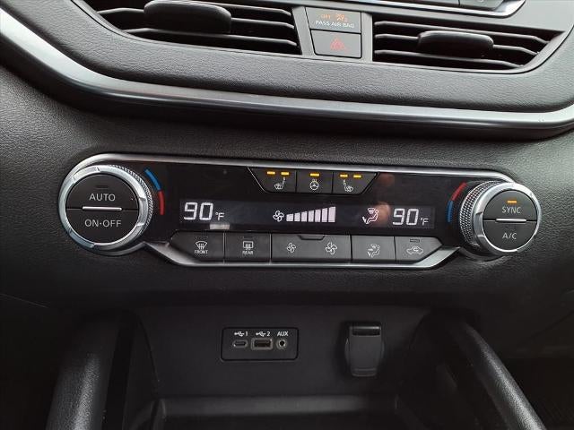 2020 Nissan Altima 2.5 SV Sedan