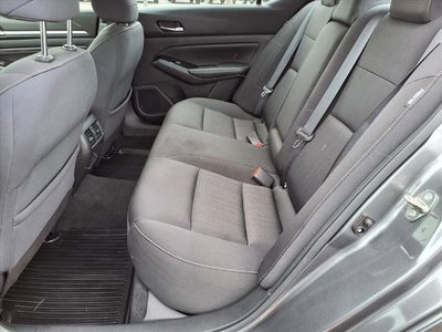 2020 Nissan Altima 2.5 SV Sedan