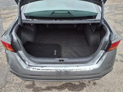 2020 Nissan Altima 2.5 SV Sedan